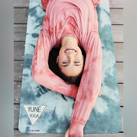 Yune Yoga Foldable Yoga Mat 🧘♀️ - NWT - Picture 2 of 3